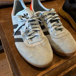 Adidas gazelle sneakers